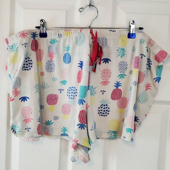 Secret Treasures Other - Secret Treasures Pineapple Sleep Shorts